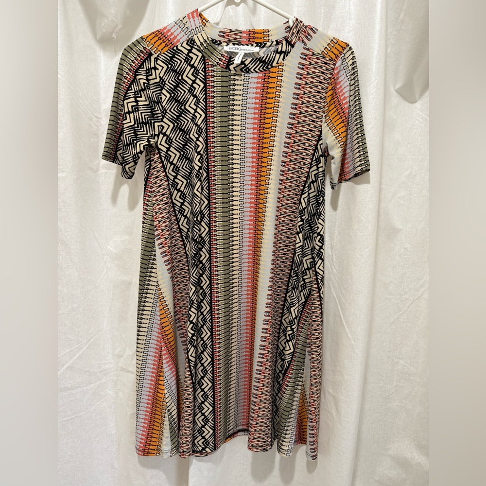 Bcbgeneration Patterned A Line Dress Printed Shor… - image 1
